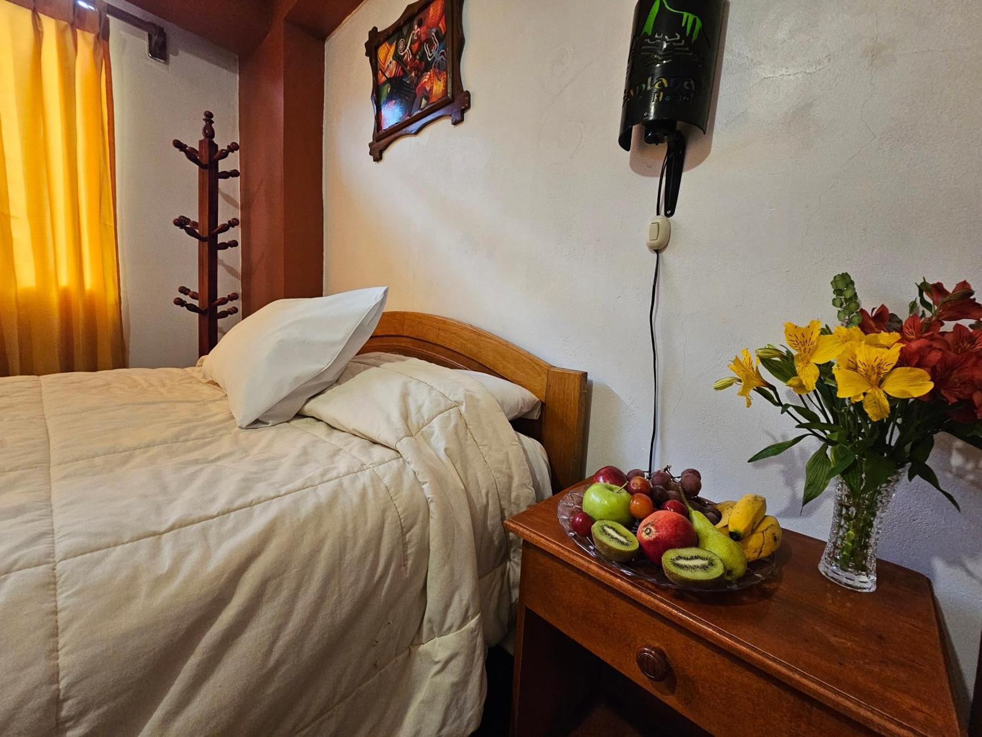 Hostal Con Vista A La Ciudad Santa Ana Cusco Eksteriør billede