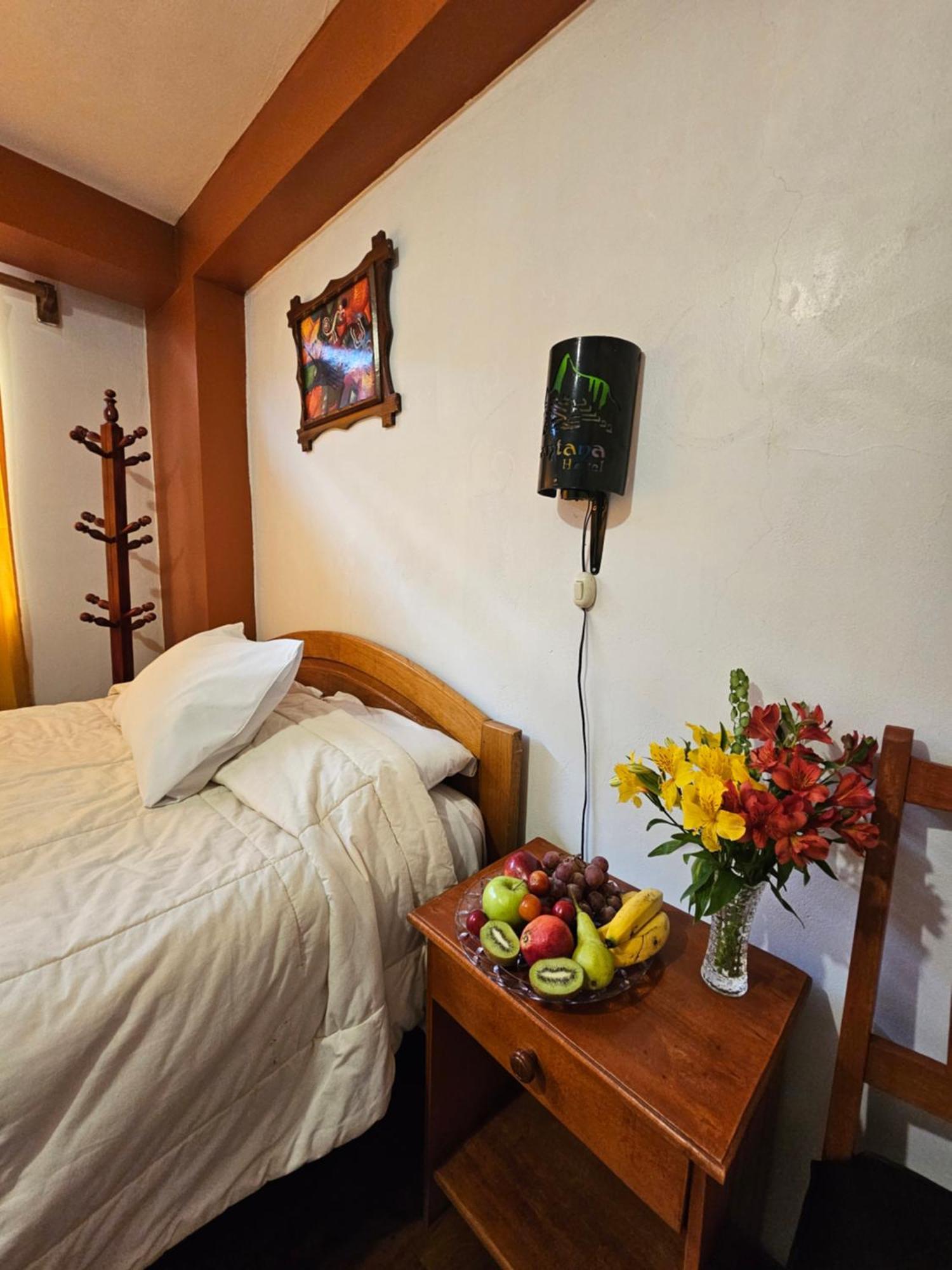 Hostal Con Vista A La Ciudad Santa Ana Cusco Eksteriør billede