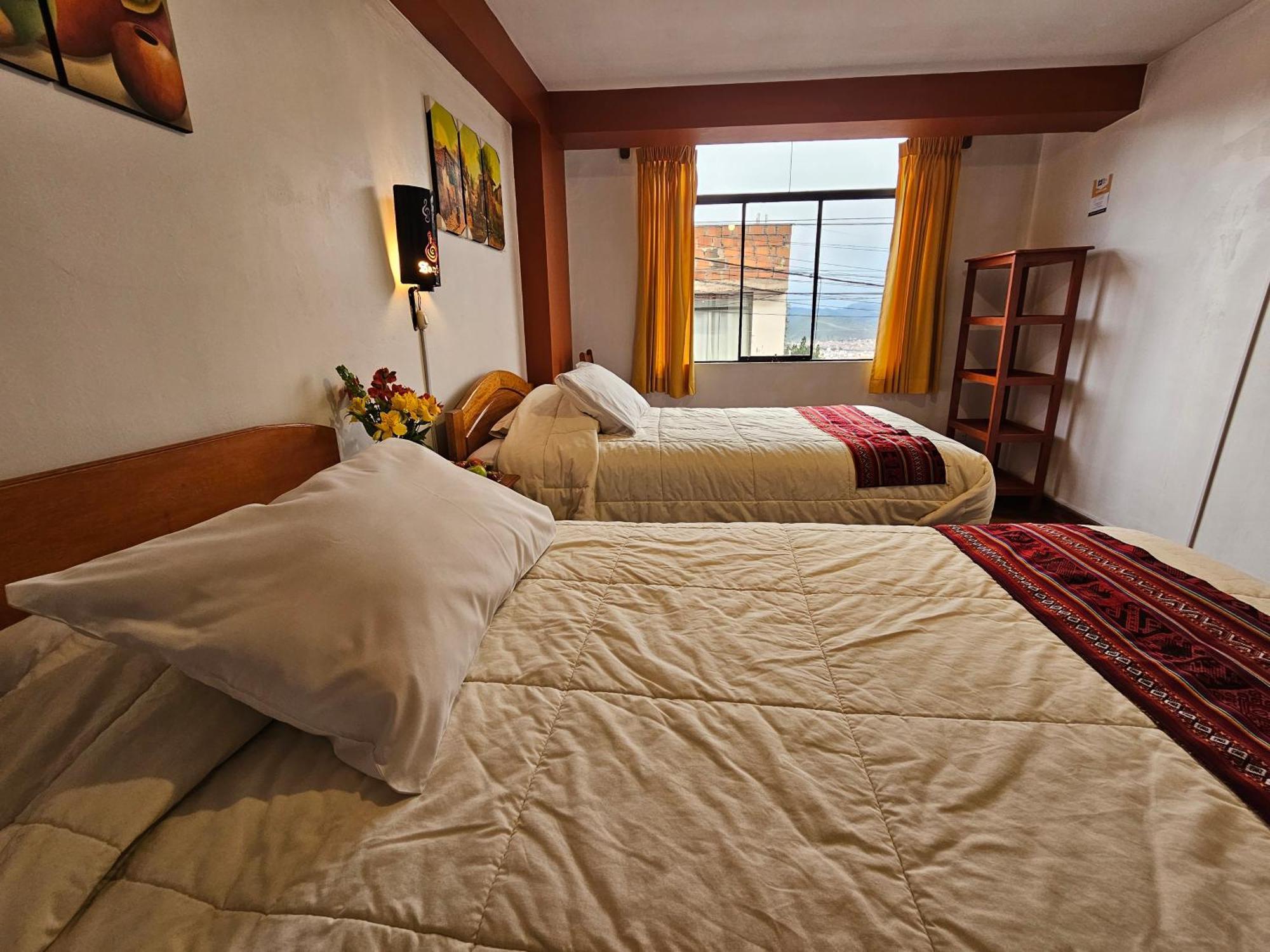 Hostal Con Vista A La Ciudad Santa Ana Cusco Eksteriør billede