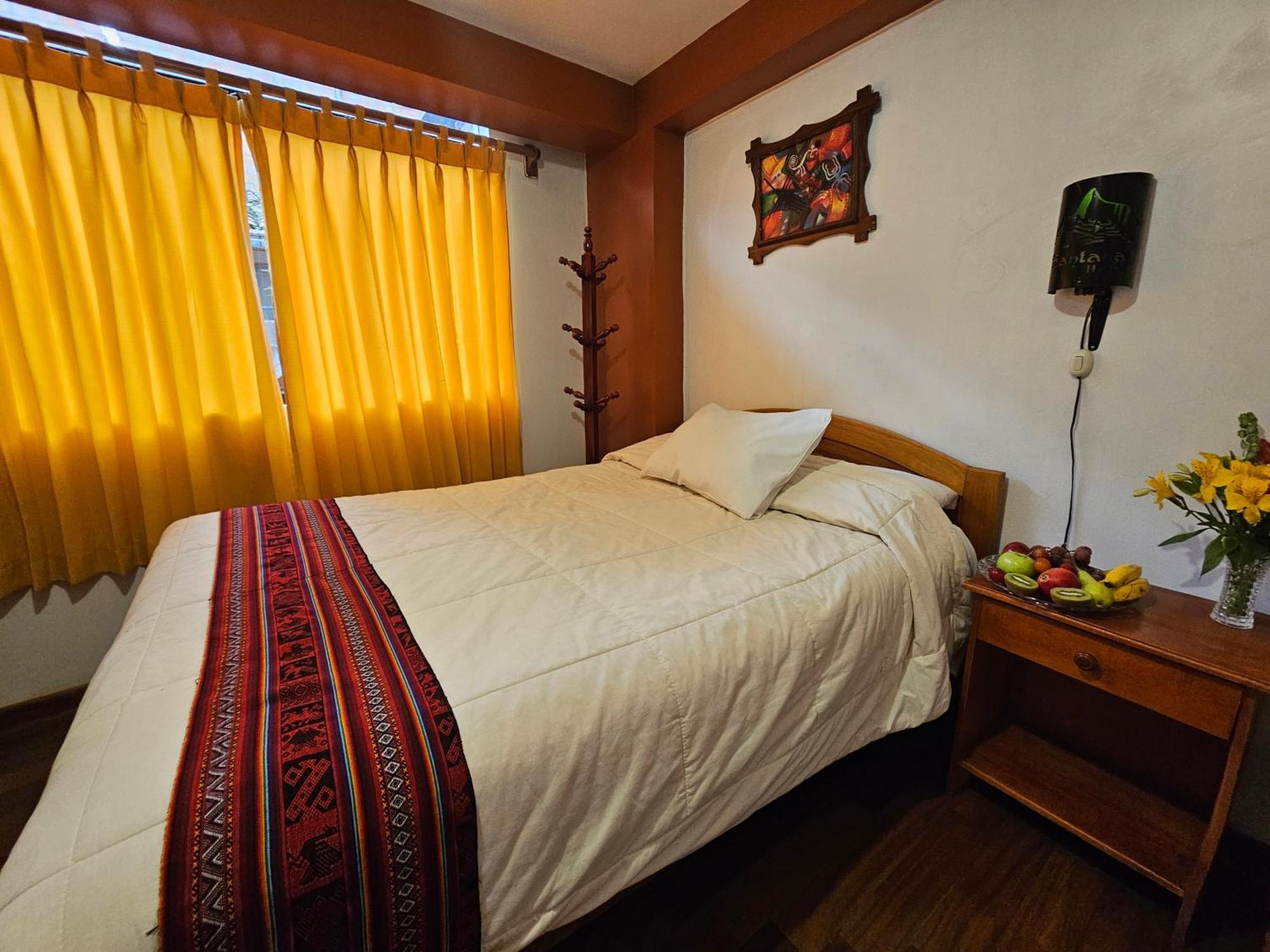 Hostal Con Vista A La Ciudad Santa Ana Cusco Eksteriør billede
