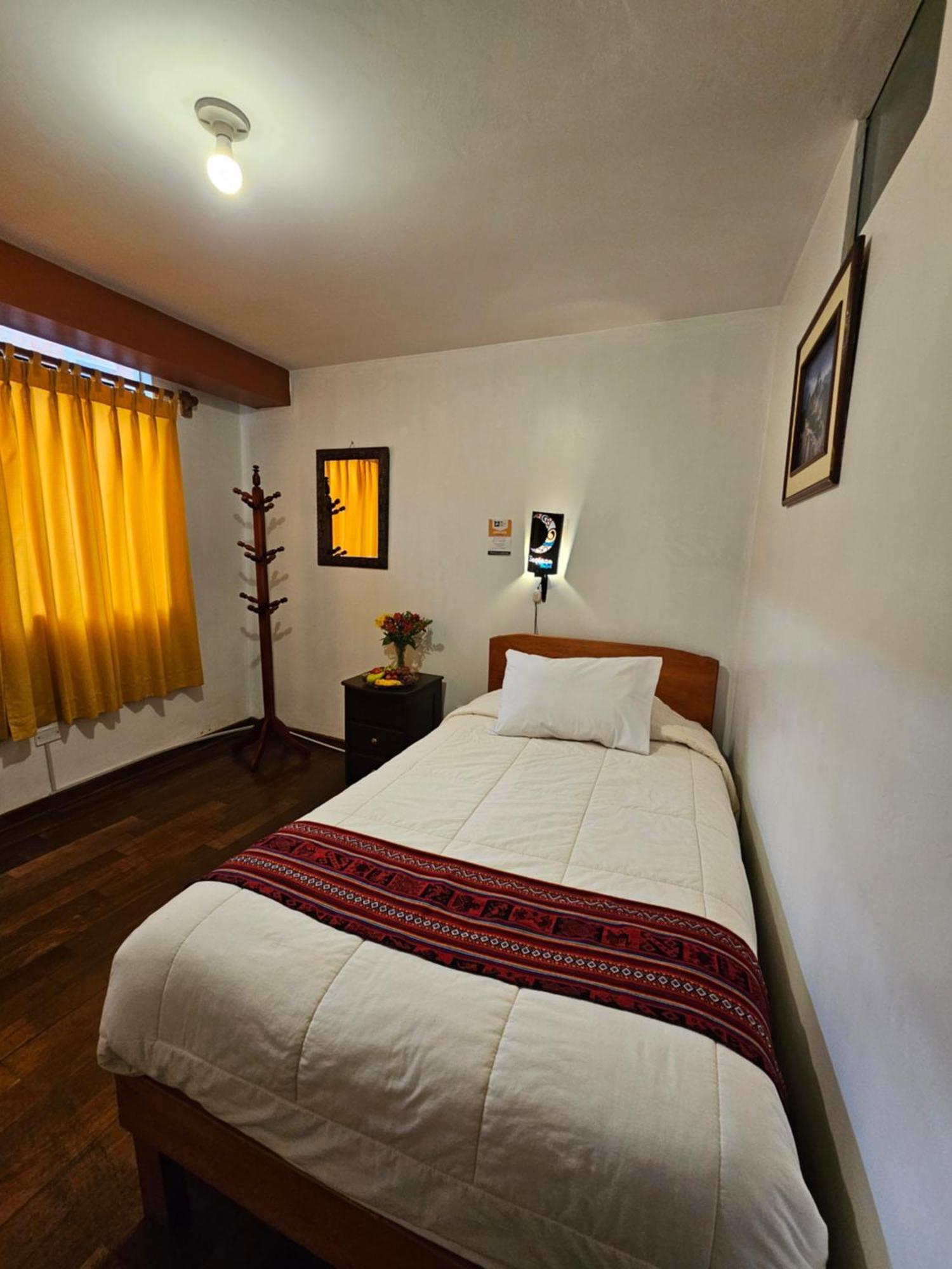 Hostal Con Vista A La Ciudad Santa Ana Cusco Eksteriør billede