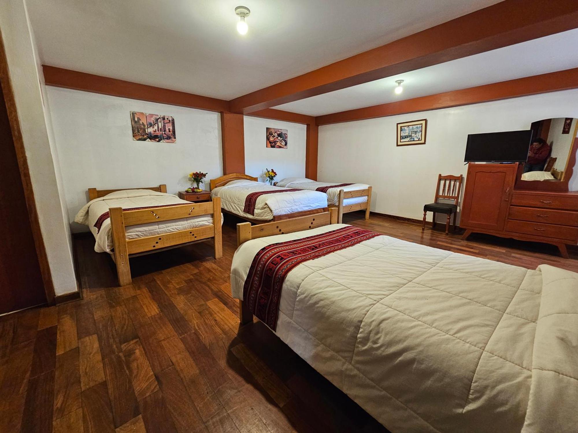 Hostal Con Vista A La Ciudad Santa Ana Cusco Eksteriør billede