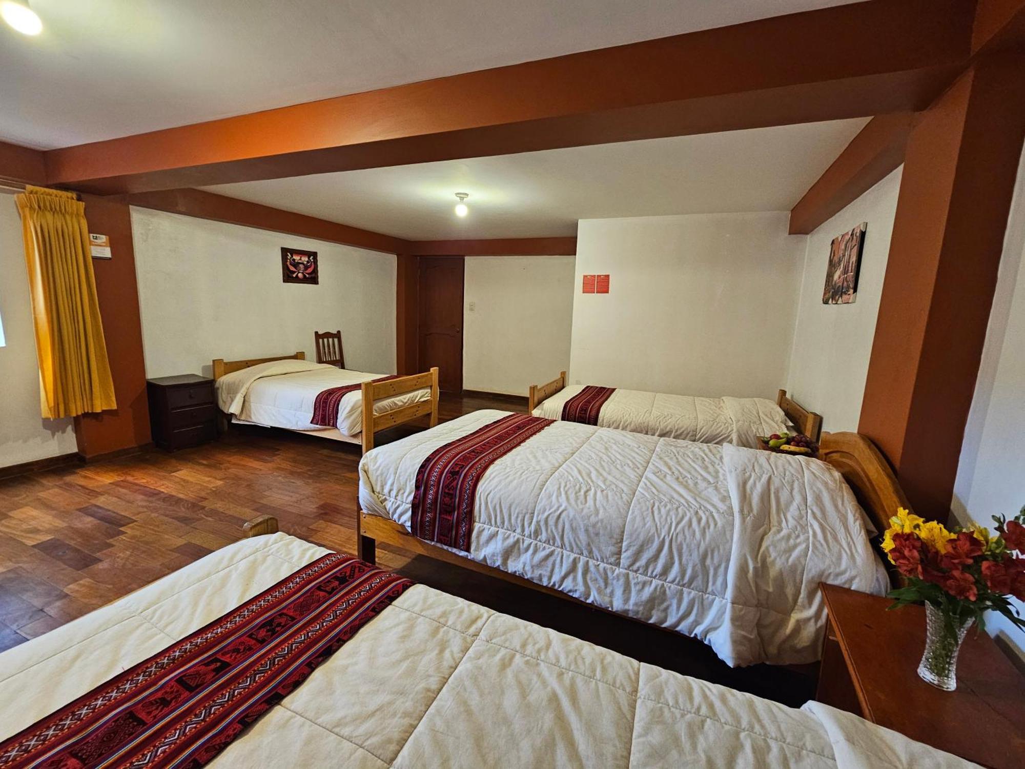 Hostal Con Vista A La Ciudad Santa Ana Cusco Eksteriør billede